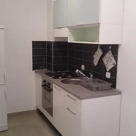 Melani Apartamento Pula