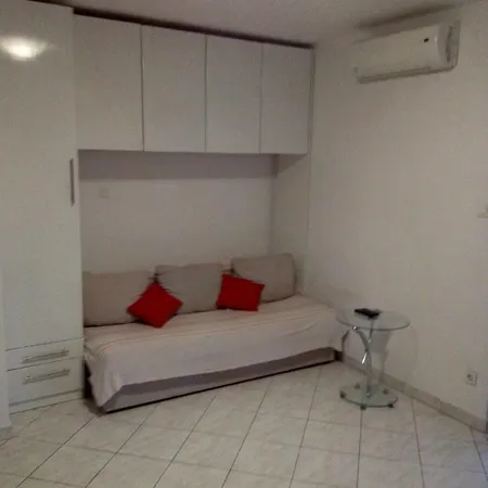 Apartamento Melani *