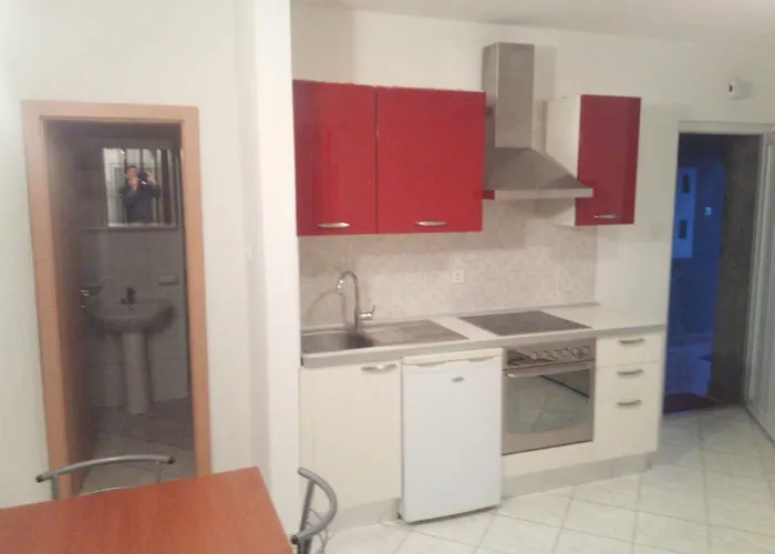 Melani Appartement *